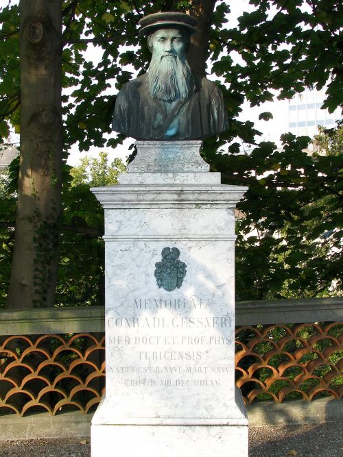 Conrad Gessner memorial at the Old Botanical Garden, Zürich Source: Wikimedia Commons